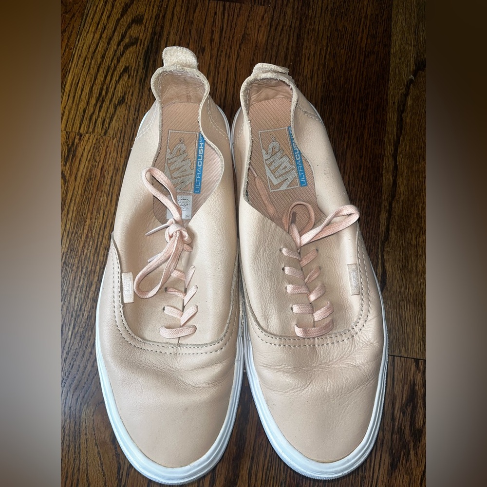 VANS Leather Lace Up Sneakers
